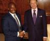 A g., le Président de la République Joseph Kabila Kabange. A dr., le président du Sénat Léon Kengo wa Dondo. COLLECTION PRIVÉE. A g., le Président de la République Joseph Kabila Kabange. A dr., le président d