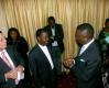 Les Hon. Augustin Katumba Mwanke (à g.) et Vital Kemerhe (à dr.) lors de l’annonce vendredi 9 novembre 2007 au GHK à Kinshasa de la restructuration de l’Amp.